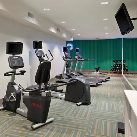 Holiday Inn Express & Suites Corona By Ihg-2