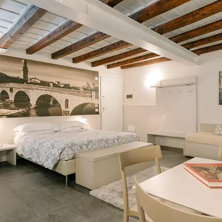 Hotel Giulietta E Romeo ***S-2
