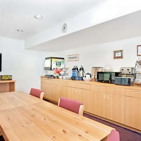Microtel Inn & Suites, Morgan Hill-3