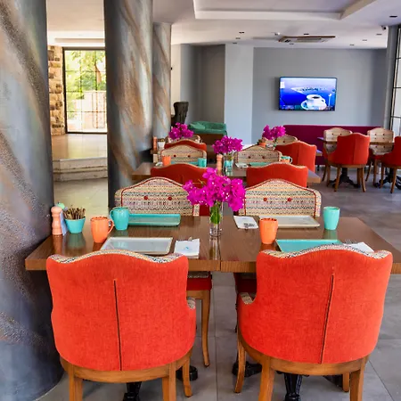 Azuu Boutique Hotel-2