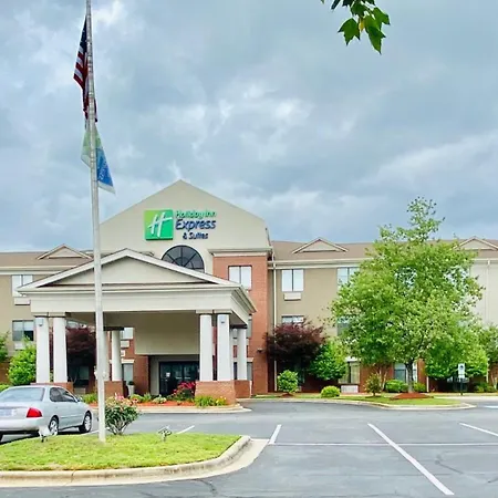 Holiday Inn Express & Suites Reidsville By Ihg-2