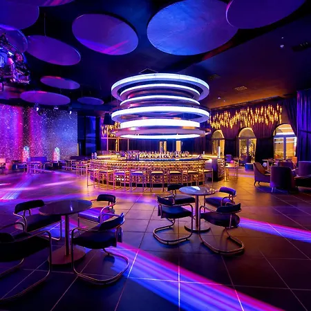 Adults Only Club At Lopesan Costa Bavaro Resort-2