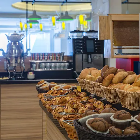 Park Inn By Radisson Istanbul Ataturk Airport-2