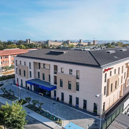 Hampton by Hilton Istanbul Zeytinburnu-2