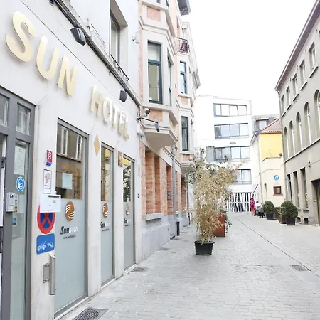 Sun Hotel-2
