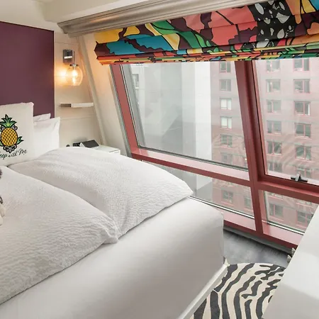 Staypineapple, An Artful Hotel, Midtown New York-2