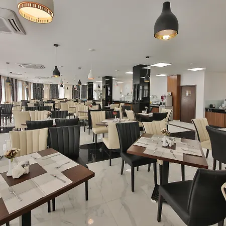 Prestige Deluxe Hotel Aquapark Club-2