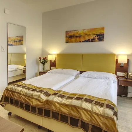 Hotel Rheinfelderhof-2