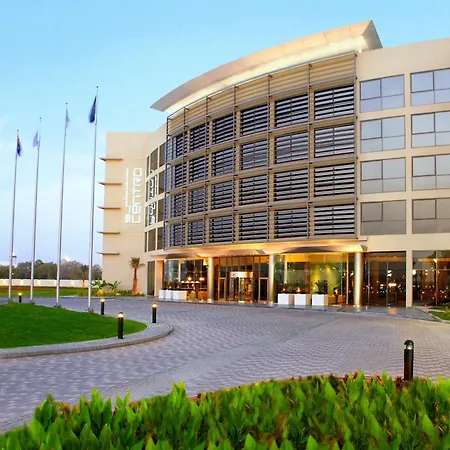 Centro Sharjah-2