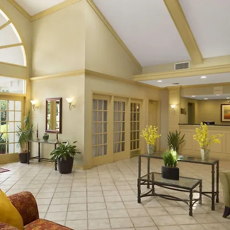 Hawthorn Suites By Wyndham Jacksonville-2