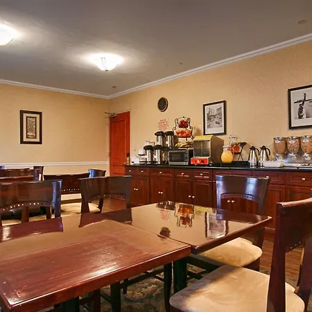 Best Western Queens Court-3