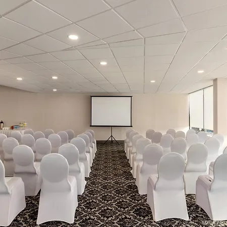 Holiday Inn Philadelphia Arpt-Stadium Area By Ihg-3