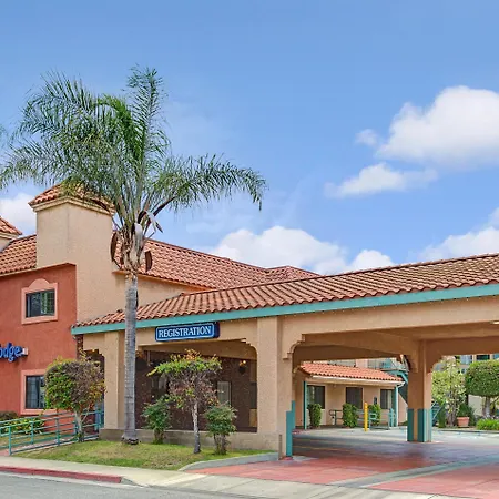 Travelodge By Wyndham Lynwood-2