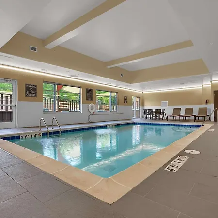 Best Western Plus Fillmore Inn & Suites-3
