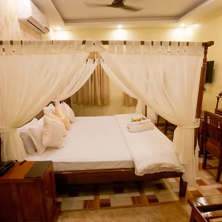Hotel Cecil-3