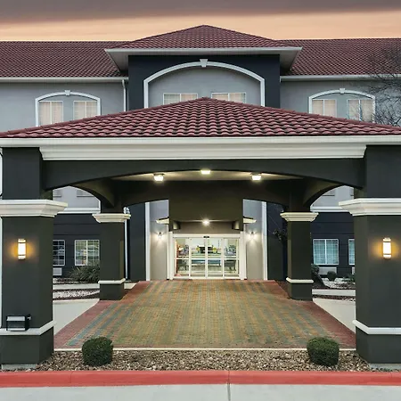 La Quinta By Wyndham San Antonio The Dominion-3