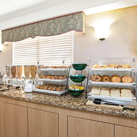 La Quinta Inn By Wyndham El Paso East Lomaland-2