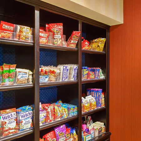 Hampton Inn & Suites Roseville-2