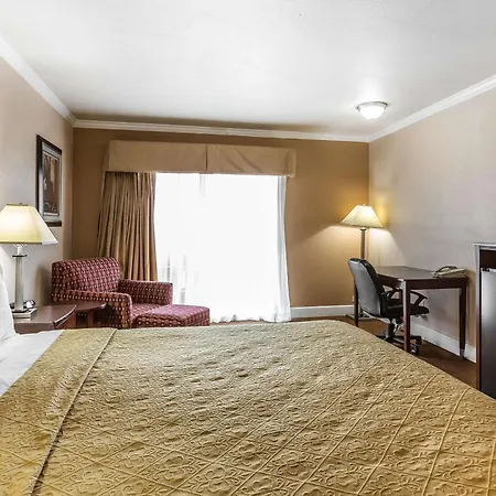 Quality Inn Near Hearst Castle-2