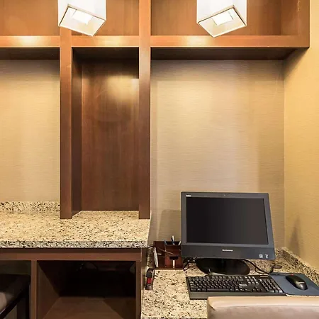Comfort Inn Wichita East-2