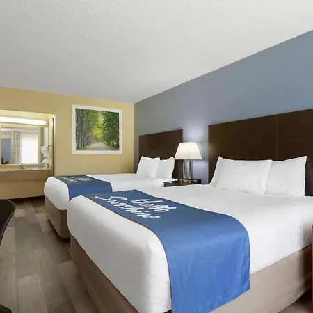 Days Inn By Wyndham Greensboro Airport-3