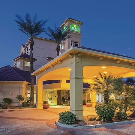 La Quinta By Wyndham Phoenix Mesa West-3