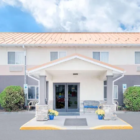 Days Inn & Suites By Wyndham Fargo 19Th Ave/Airport Dome-3
