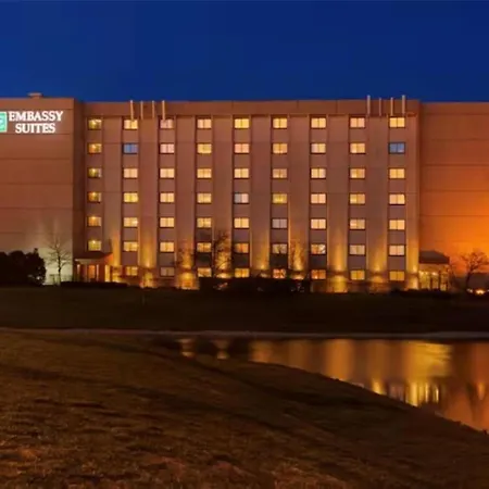 Embassy Suites By Hilton Chicago Schaumburg Woodfield-3