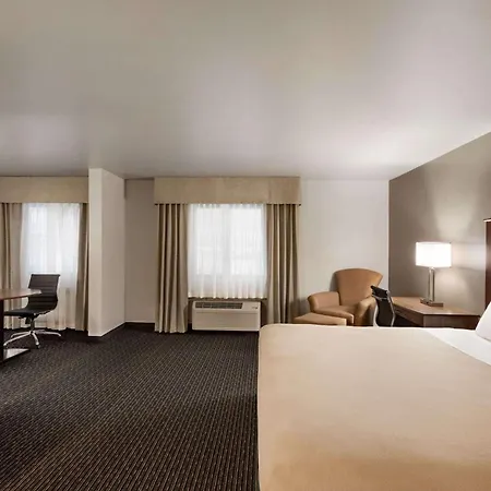 Baymont By Wyndham Buffalo-2
