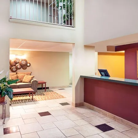 Rodeway Inn & Suites Chandler - Phoenix South I-10-2