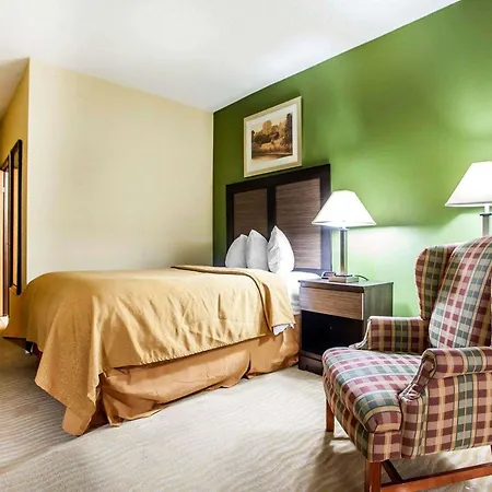 Quality Inn & Suites Champaign North - Urbana-2