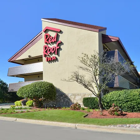 Super 8 By Wyndham Deerfield - Northbrook-3