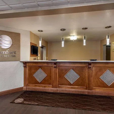 Comfort Inn & Suites Springfield I-44-3