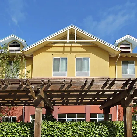 Hilton Garden Inn Sonoma County Airport-3