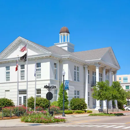 Days Inn By Wyndham Gulfport-2