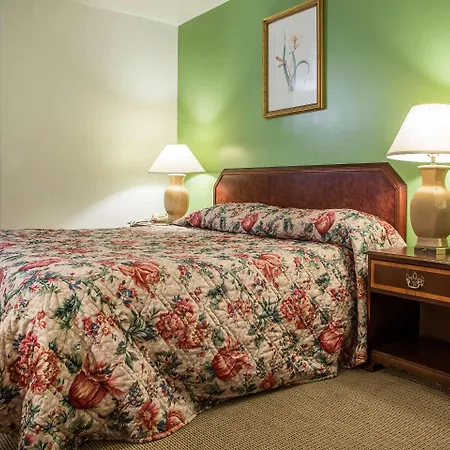 Rodeway Inn Paradise-3
