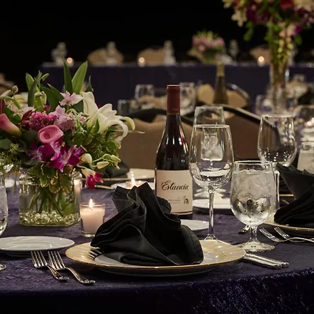 Holiday Inn Alexandria At Carlyle By Ihg-2