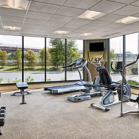 Holiday Inn Alexandria At Carlyle By Ihg-3