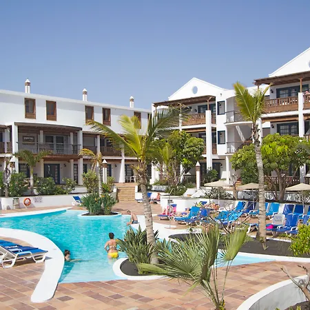 Nazaret Apartments-2