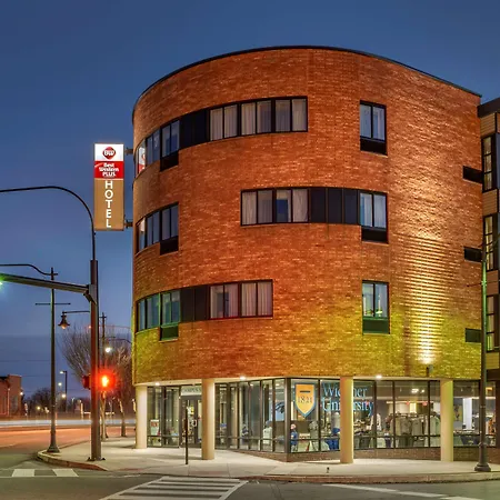 Best Western Plus Philadelphia Airport South - At Widener University-3