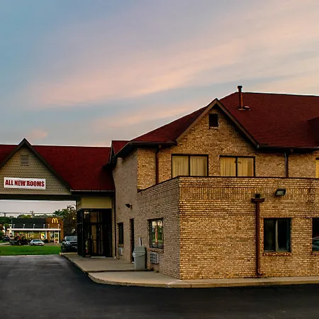 Red Roof Inn & Suites Middletown - Franklin-2