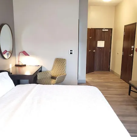 Hampton Inn Johnstown-2