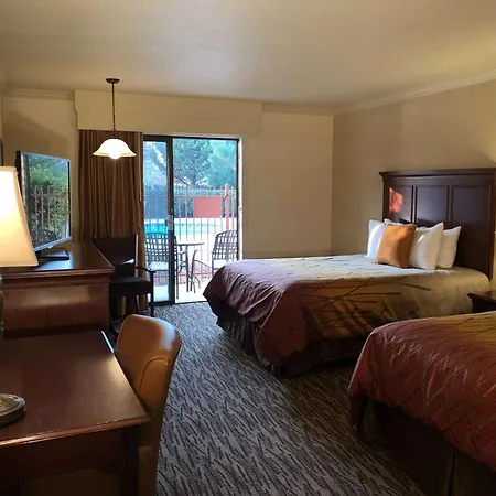 Best Western Plus Humboldt House Inn-2