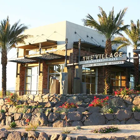 Hampton Inn & Suites Palm Desert-2
