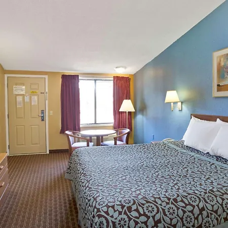 Days Inn By Wyndham Lawrenceville-2