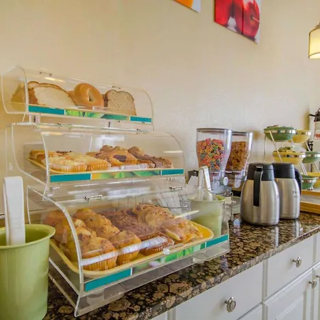 Quality Inn Evansville Eastland Area-2