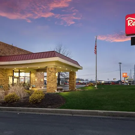 Red Roof Inn Fort Wayne-3
