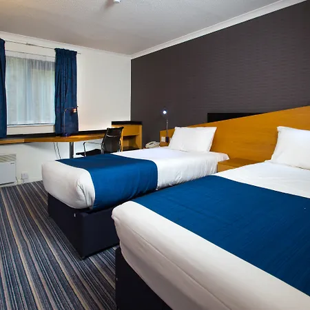Holiday Inn Express Northampton - South By Ihg-2