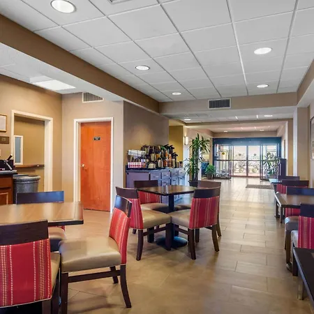 Comfort Inn & Suites Lagrange East-3