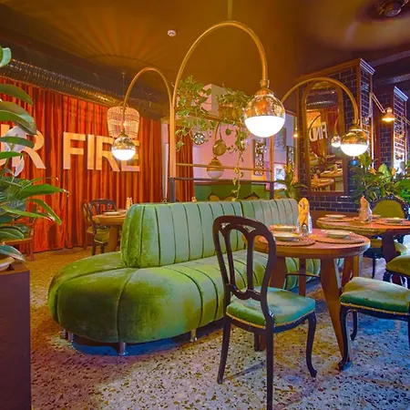 Anjeliq Downtown Boutique Hotel-3